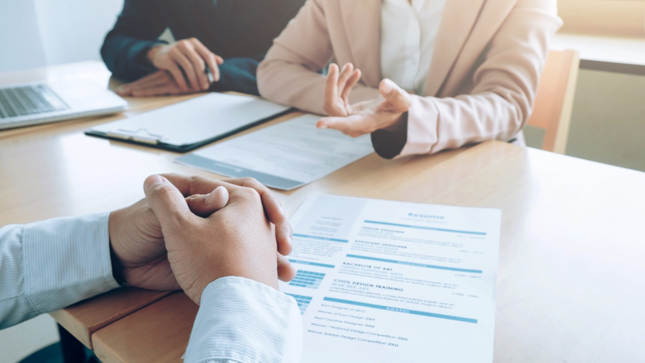 6 Essentials For Finding A New Job